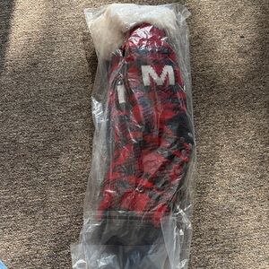 Red and Black Patterned Knit Mittens
